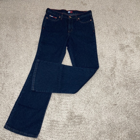 Tommy Hilfiger Flare Jeans 👖- Size 29 - Picture 4 of 16